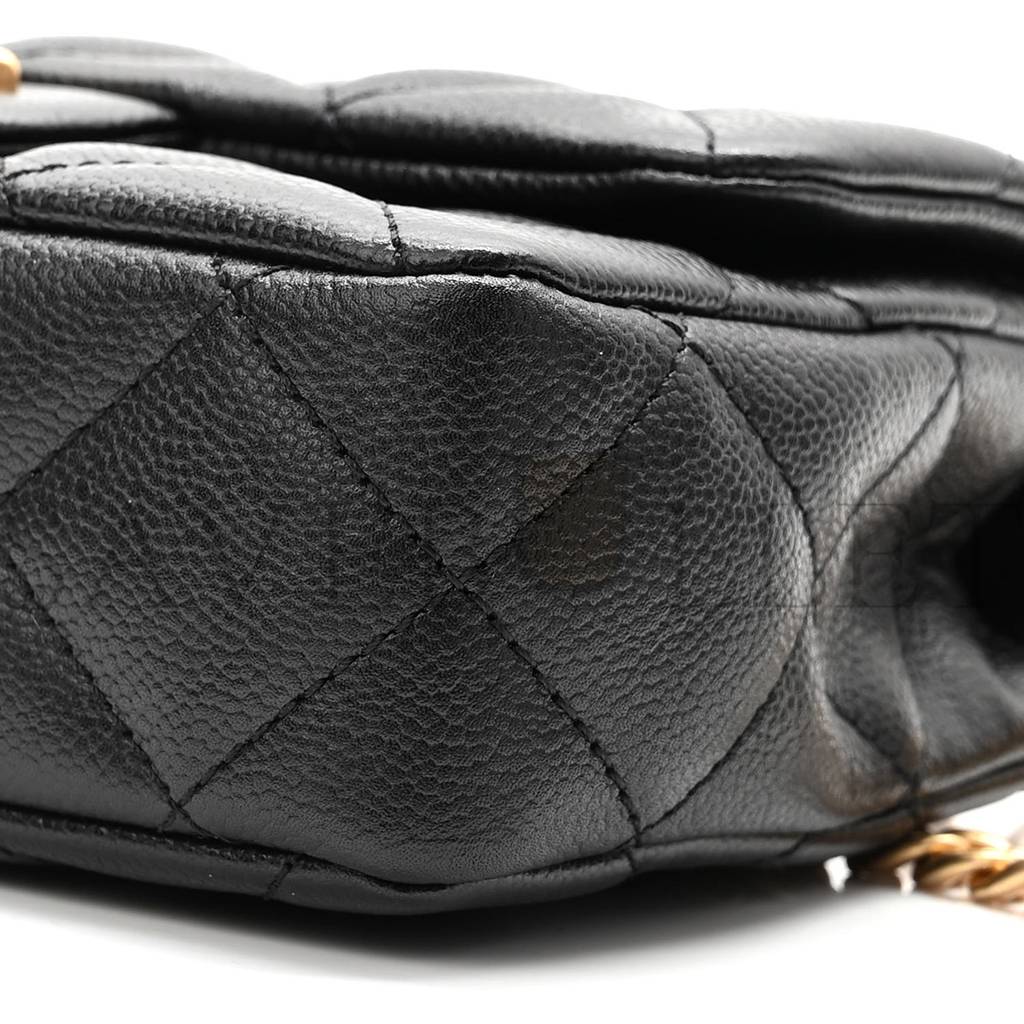 CHANEL CAVIAR QUILTED SWEETHEART MINI RECTANGULAR FLAP BLACK  GOLD HARDWARE (18*12*6cm)